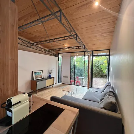 Apartment Un Jardin En *