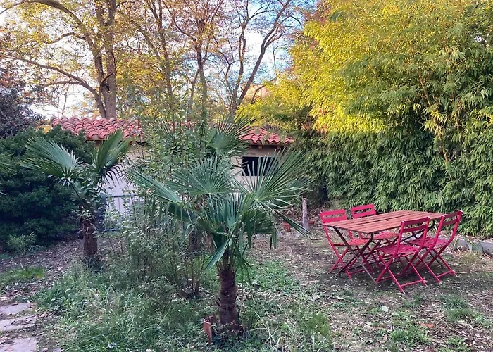 公寓 Un Jardin En 圖盧茲