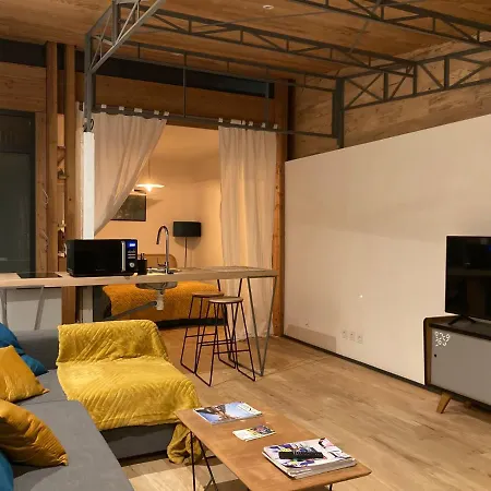 Apartament Un Jardin En *